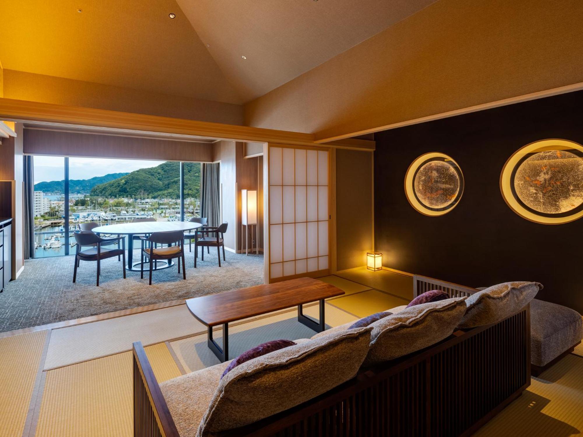 Hotel Awaji Yumesenkei Sumoto Zimmer foto
